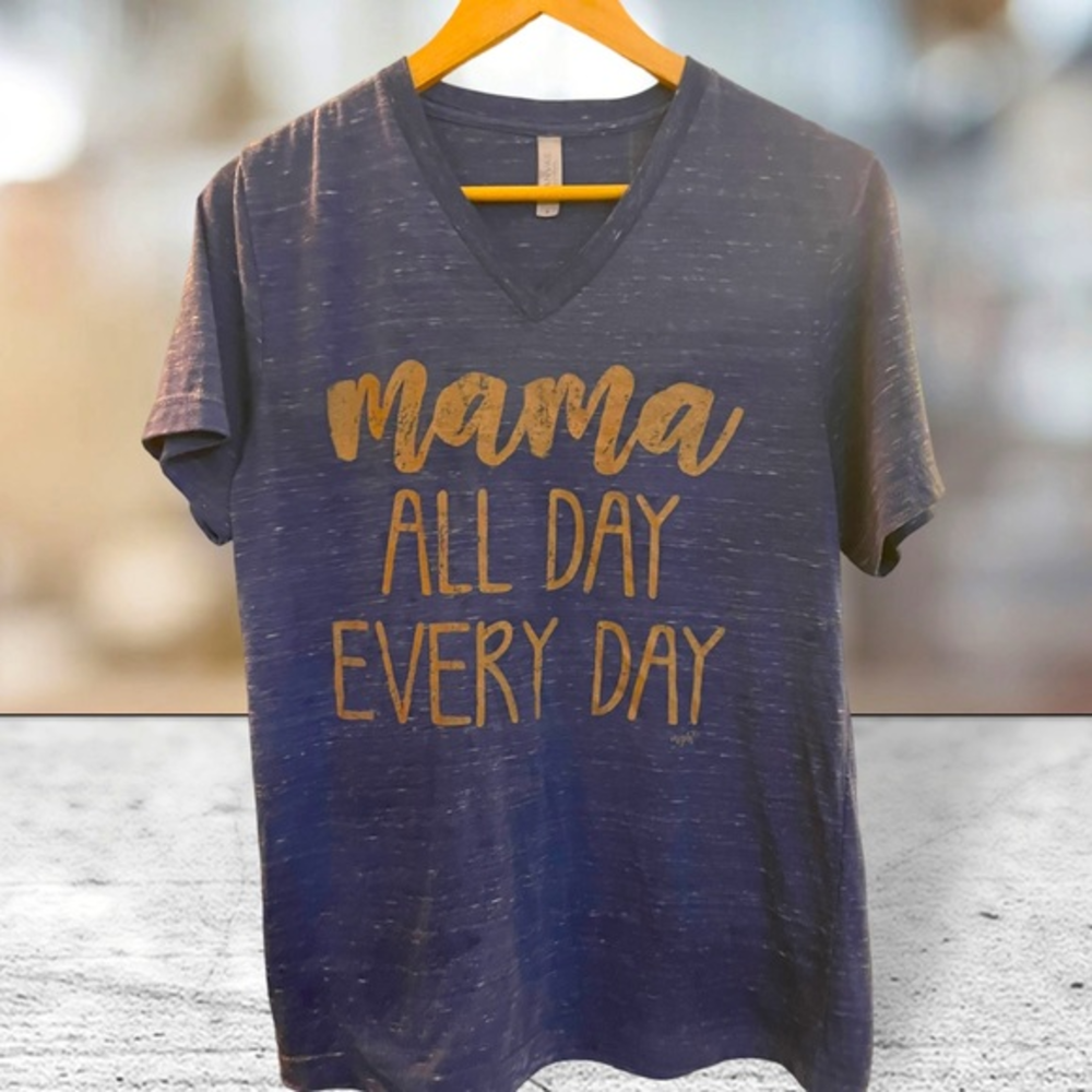 *3/$20* Navy Medium “Mama All‎ Day Every Day” tee